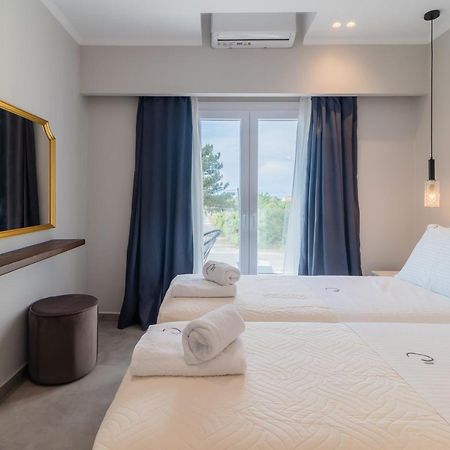 Melena Premium Suites Roda  Dış mekan fotoğraf