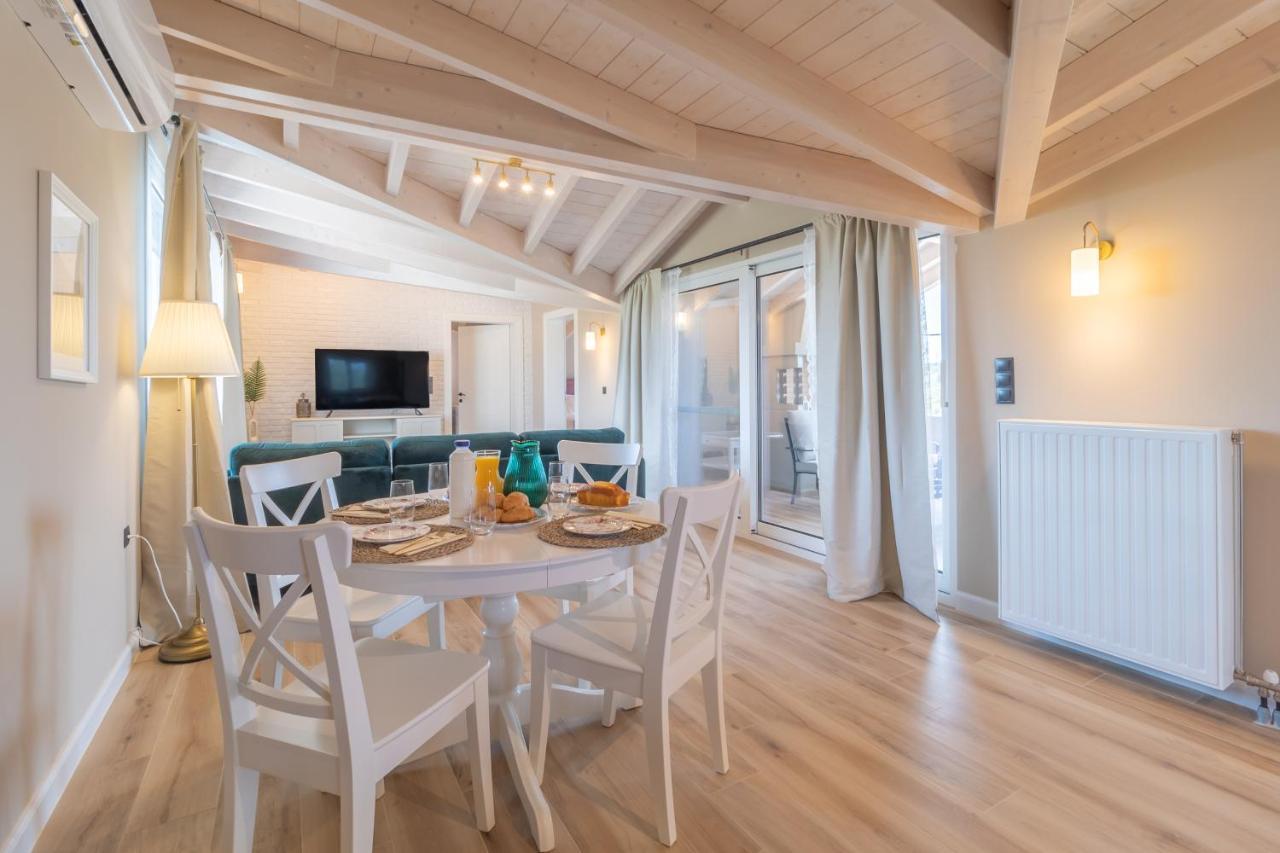 Melena Premium Suites Roda  Dış mekan fotoğraf