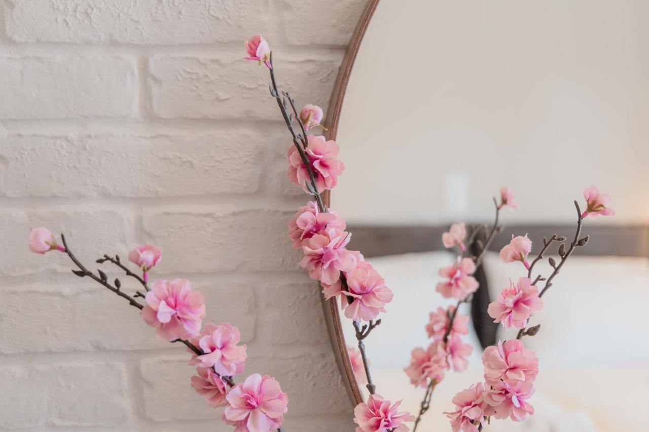 Melena Premium Suites Roda  Dış mekan fotoğraf