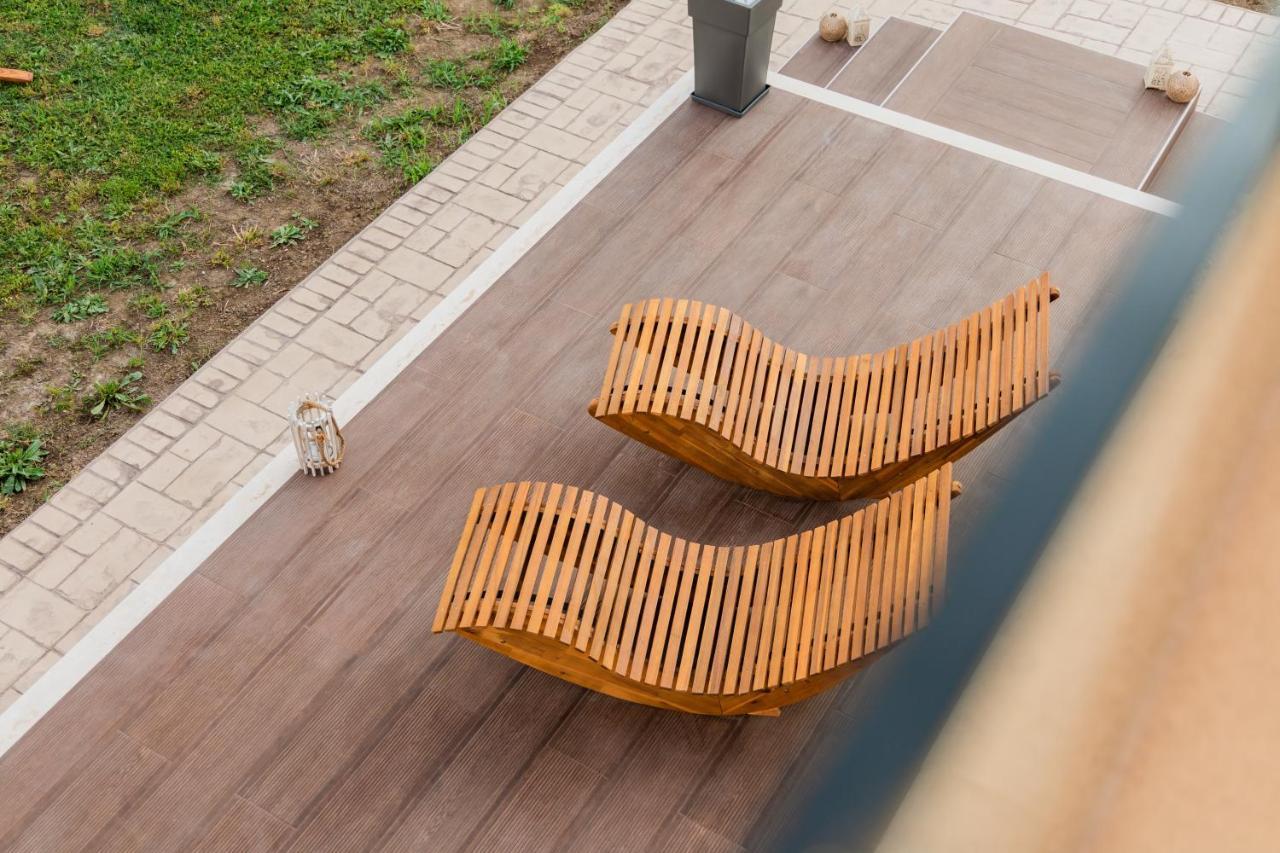 Melena Premium Suites Roda  Dış mekan fotoğraf