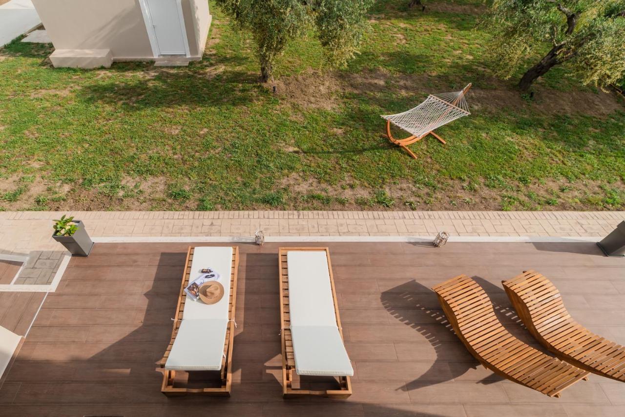 Melena Premium Suites Roda  Dış mekan fotoğraf