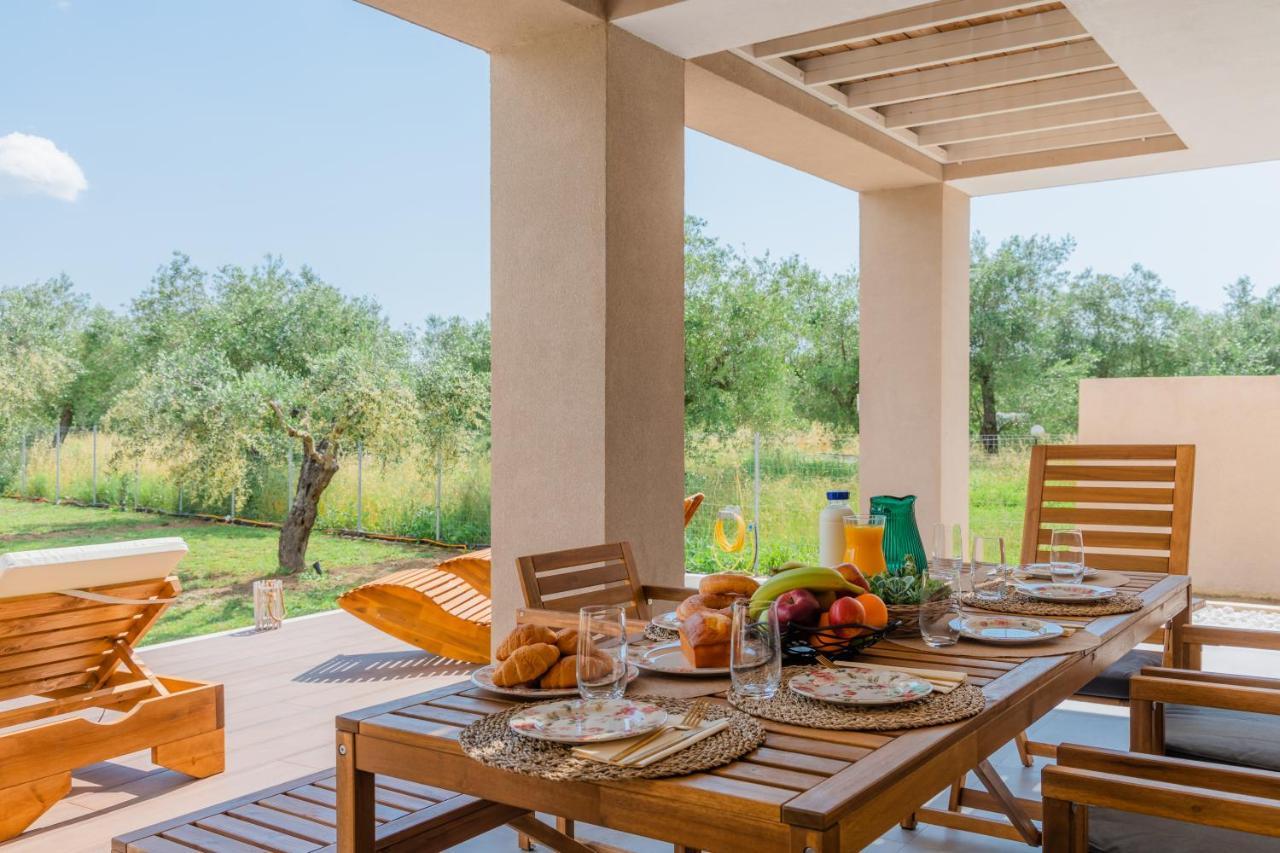 Melena Premium Suites Roda  Dış mekan fotoğraf